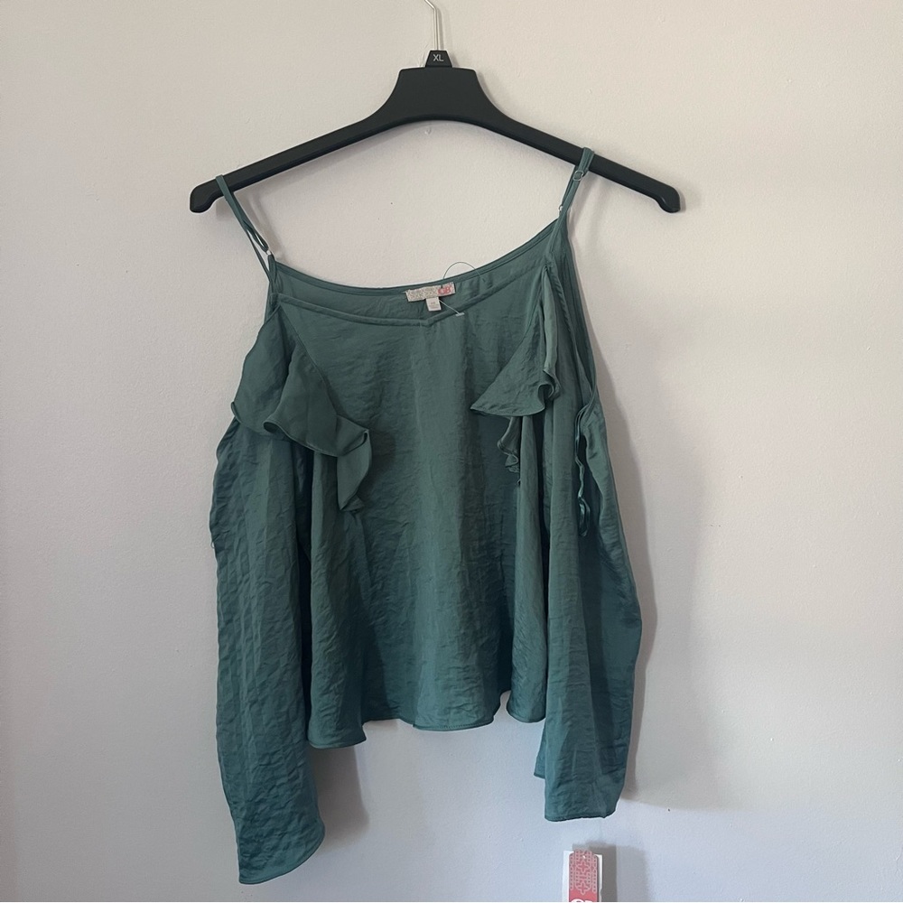 Green Gianni Bini Long Sleeve Off The Shoulder Top - Size M